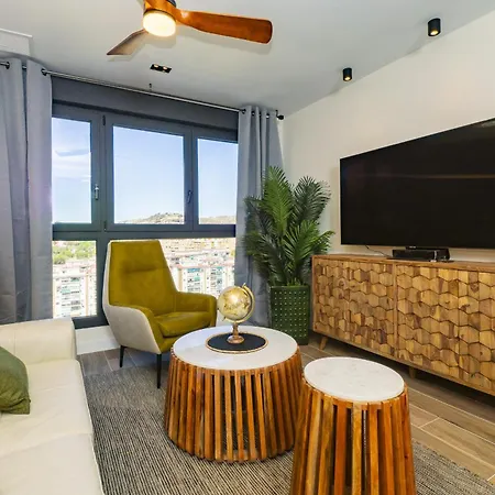 Cubo's Urban Sky Deluxe 14 Apartment *